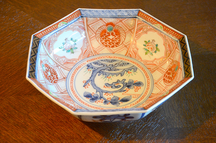 Antique Vintage Japanese Hexagon Round Hand Painted Ceramic Serving Bowl Blue Red Rust